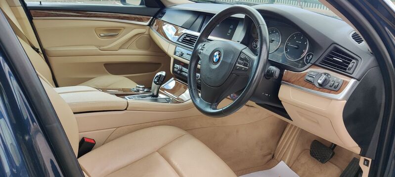 BMW 5 SERIES