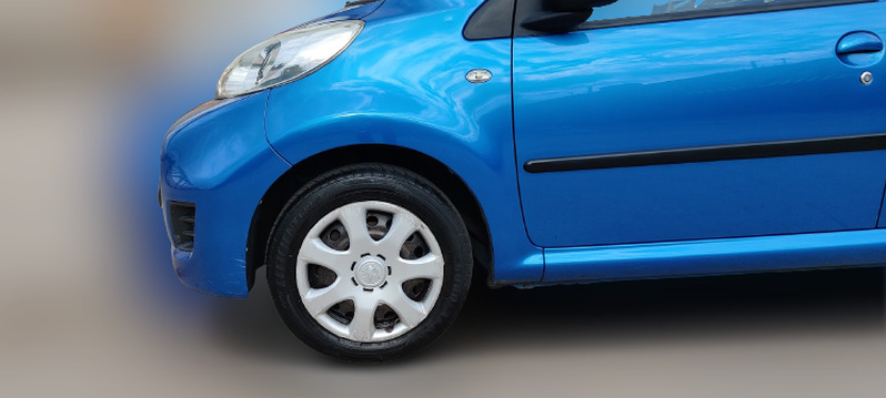 PEUGEOT 107